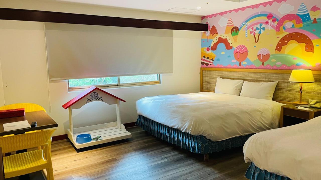 Howard Kenting Wonder House Extérieur photo
